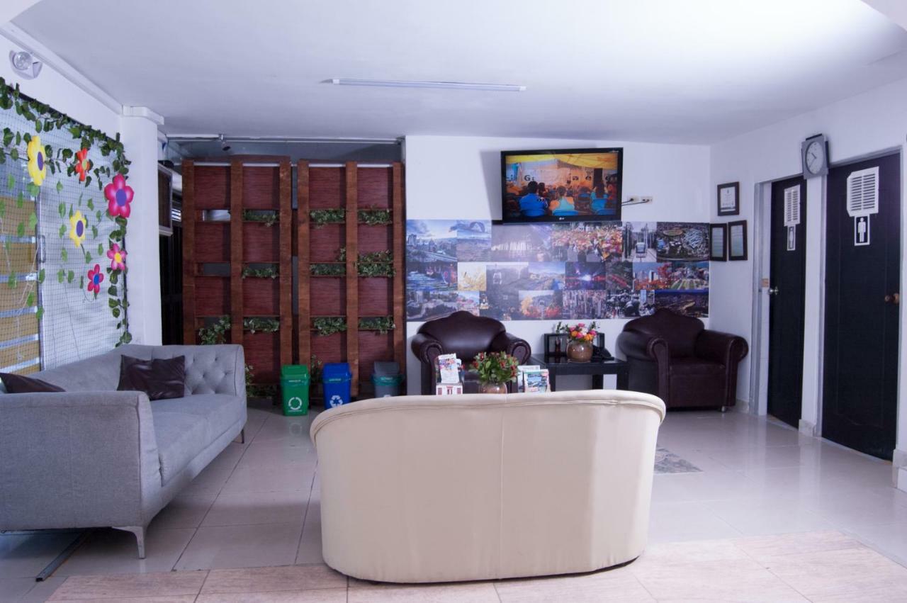Hotel Recuerdos Del Estadio Medellin Luaran gambar